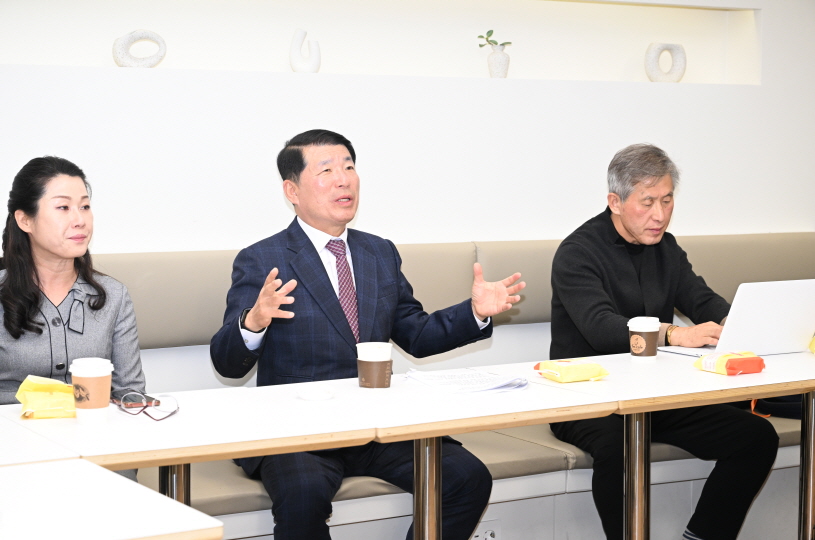 20231019 시청출입기자 시장님과의 조찬간담회 (10).JPG