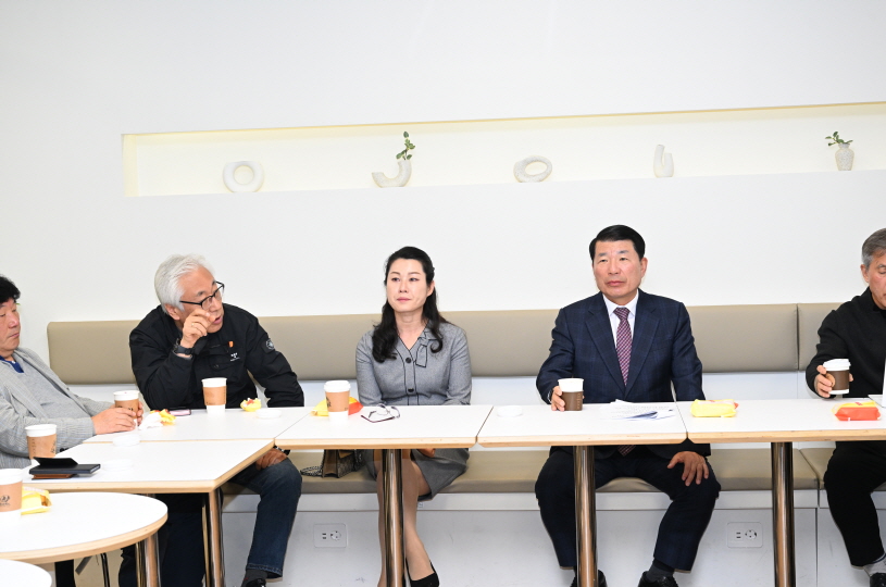 20231019 시청출입기자 시장님과의 조찬간담회 (11).JPG