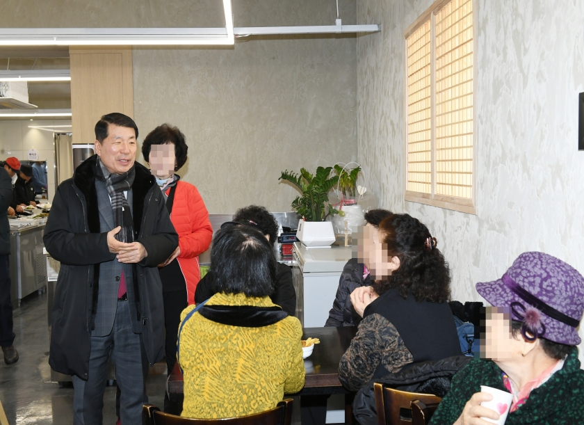 20260308 수택1동 홀몸어르신 외식 지원사업 (9).JPG