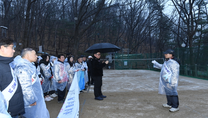 20260318 세계 물의 날 기념 약수터 환경정화 캠페인 (13).JPG
