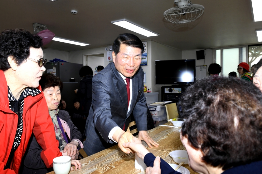 20260327 백일홍봉사단(LG원앙 아파트 경로당) (13).JPG
