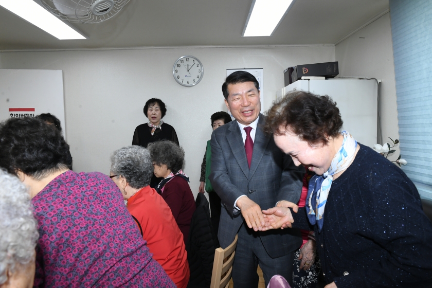 20260327 백일홍봉사단(LG원앙 아파트 경로당) (1).JPG