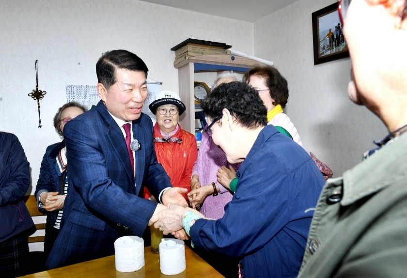 20260329 효사랑봉사대(아름마을LG경로당) (4).JPG