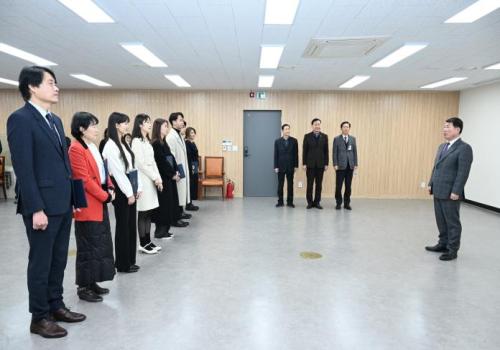 청소년재단 신규직원 임용장교부 이미지