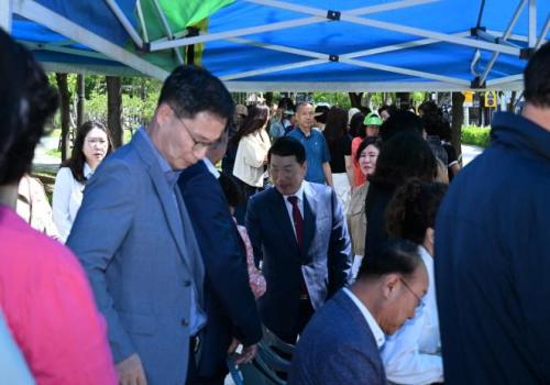 백경현 구리시장, 구리 인창동, 짜투리 공원 조성 ‘한마음 정원 페스타’ 성료 이미지