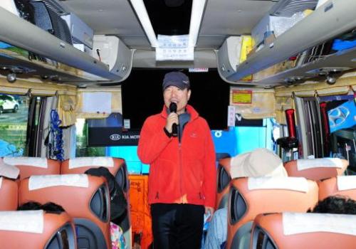 백경현 구리시장, ‘구리실버인력뱅크 노인일자리 참여자 문화활동’ 격려 이미지