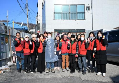 구리따사모봉사회 연탄 배달 봉사 이미지
