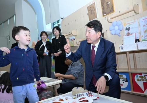 구리시, ‘제103회 어린이날 기념행사’ 성황리에 마쳐(순회부스) 이미지
