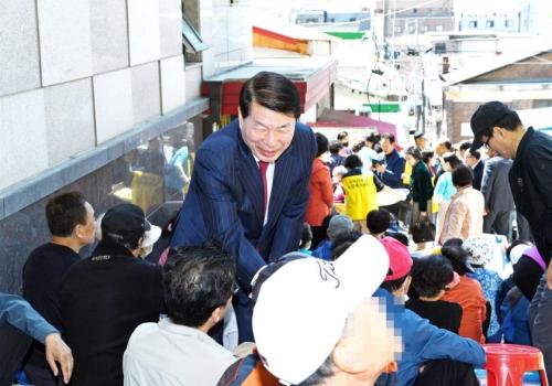 구리참사랑노인복지센터, 제18회 경로 효잔치 행사 개최 이미지