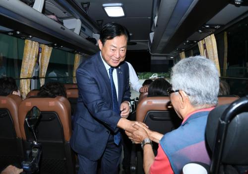 중증장애인과 함께하는 역사문화 탐방 격려 이미지