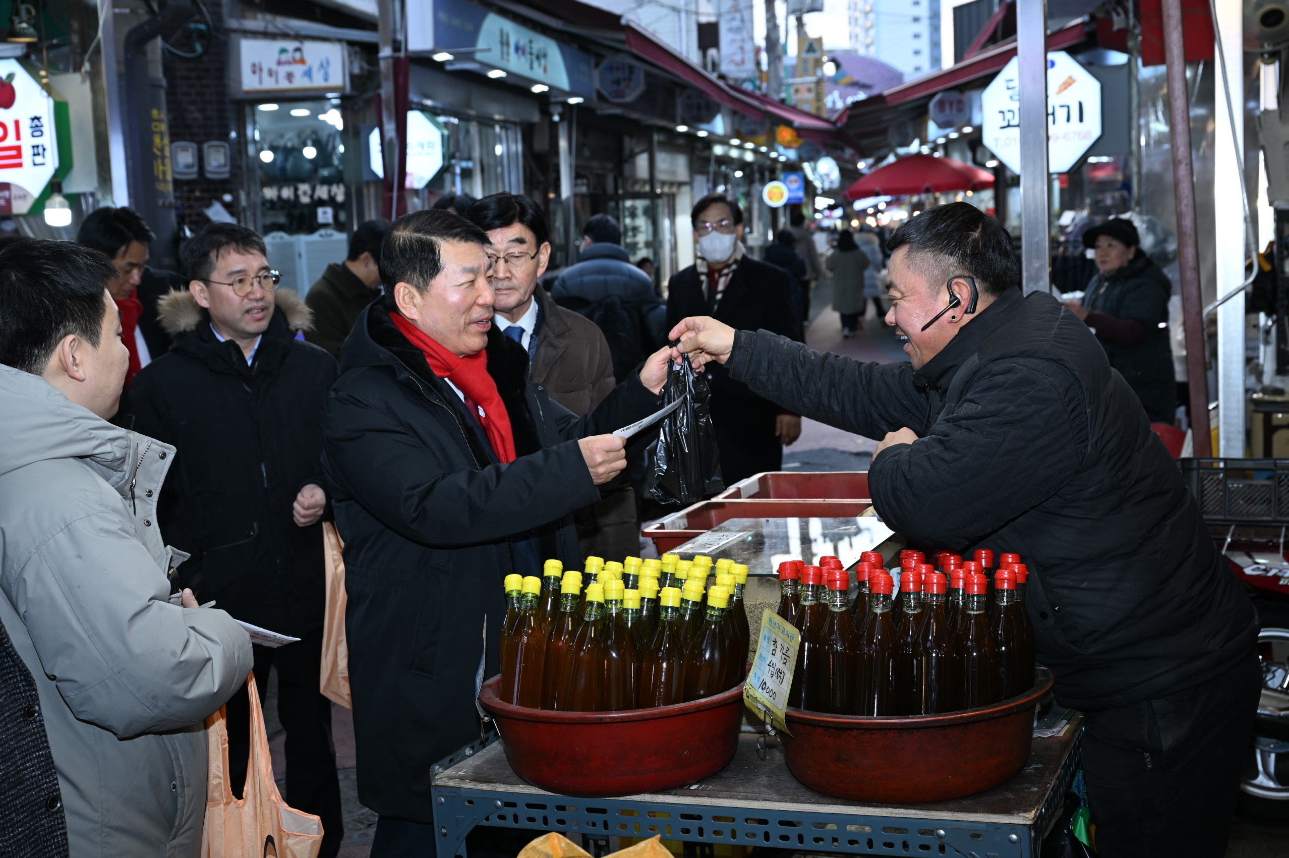 구리시, 설 명절 앞두고 ‘전통시장 장보기의 날’ 운영 이미지 4 - 본문에 자세한설명을 제공합니다.