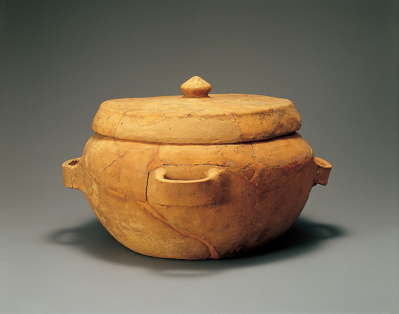 아차산4보루 출토유물 동이 이미지 1 - 본문에 자세한설명을 제공합니다.