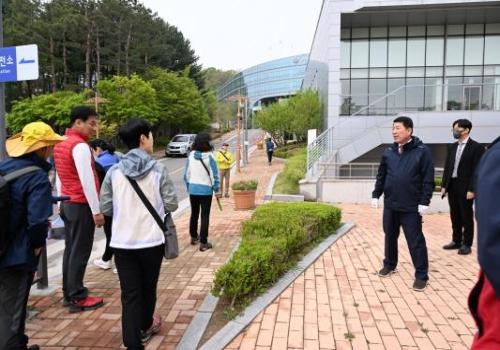 토평초등학교 총동문회 아차산 산행 이미지