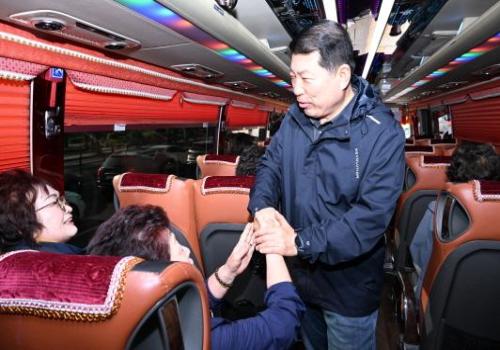 백경현 구리시장, 구리시새마을지회 새사모 봄 야유회 및 단합대회 격려 이미지