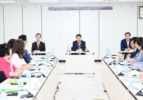 백경현 구리시장, 구리지속가능발전협의회 제3차 운영위원회 참석 이미지