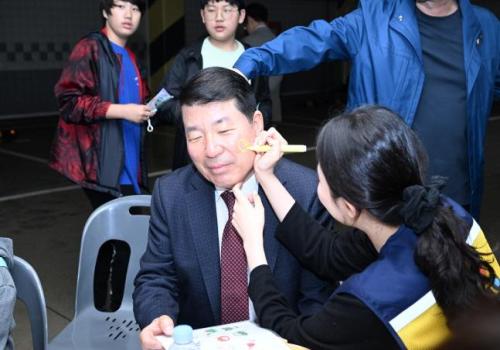 백경현 구리시장, 갈매동 제자교회 어린이날 행사 참석 이미지