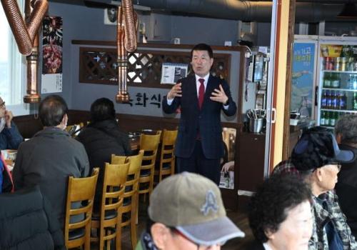 구리시 수택1동 새마을지도자, ‘홀몸 어르신 생신상 차리기’ 행사 개최 이미지