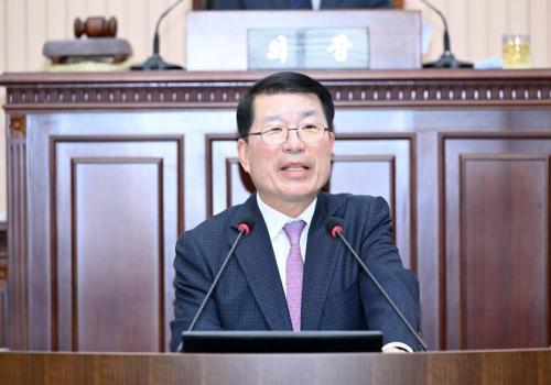 백경현 구리시장, 구리시의회 시정질의 답변 이미지