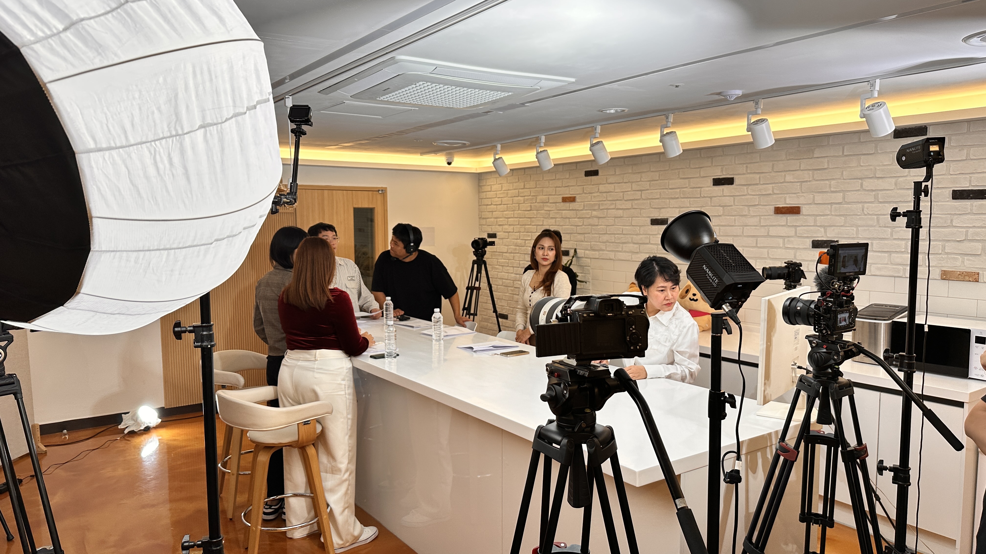 구리 공식 유튜브 "구리비전-아재의 참견" 녹화 이미지 2 - 본문에 자세한설명을 제공합니다.