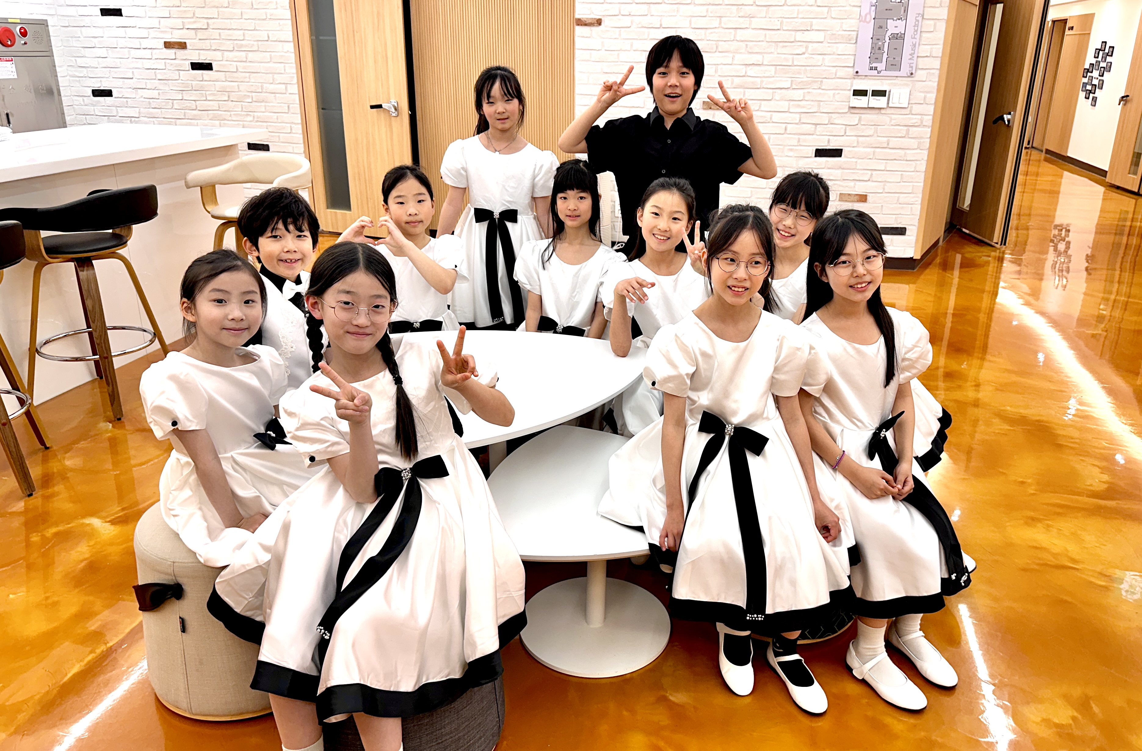 구리시 음악창작소 "레츠고 중창단" 장자호수 벚꽃마실 축제 오픈스테이지 이미지 2 - 본문에 자세한설명을 제공합니다.