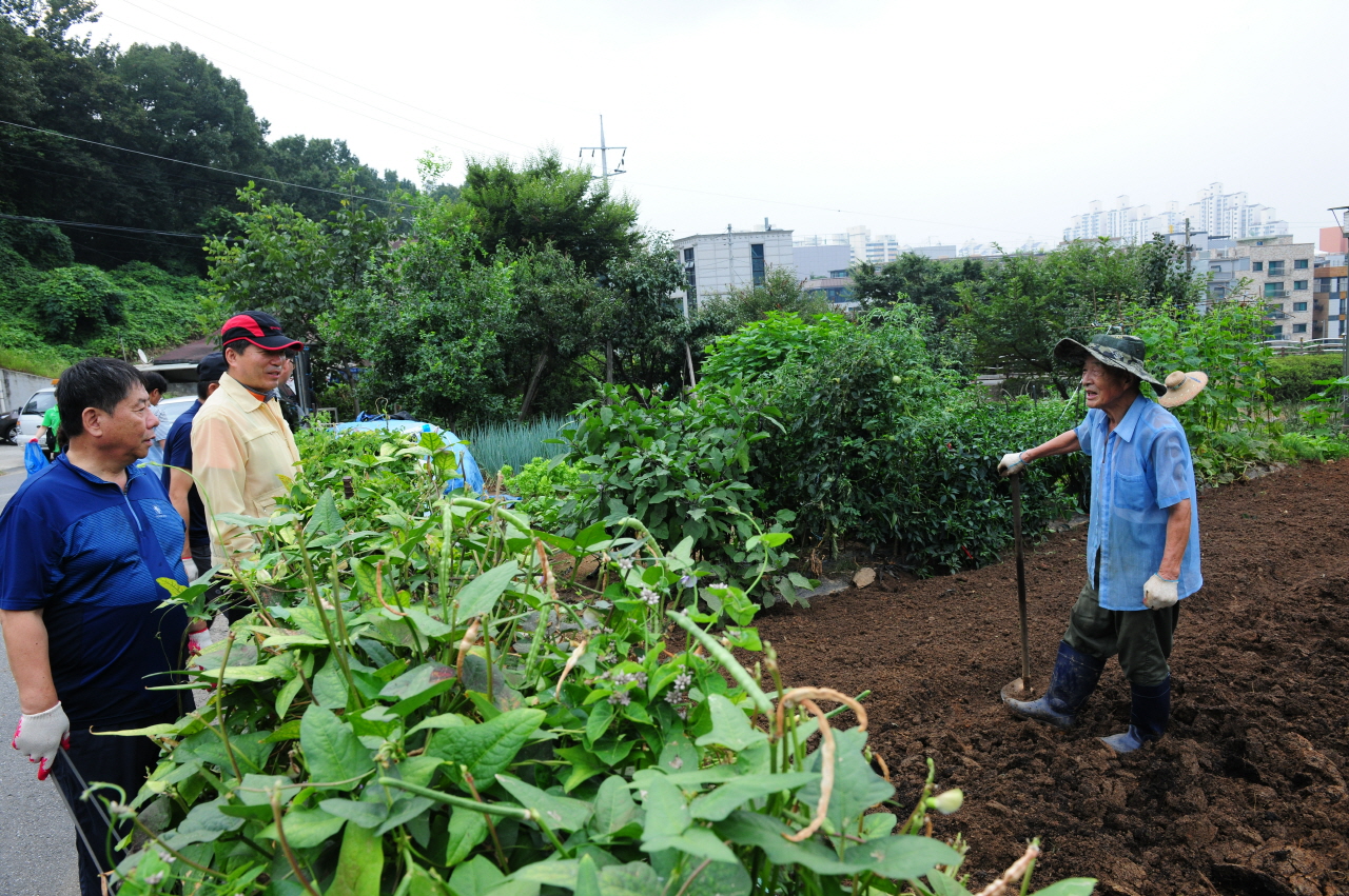 백경현 구리시장, 현장 로드체킹으로 소통행정 실천 이미지 2 - 본문에 자세한설명을 제공합니다.