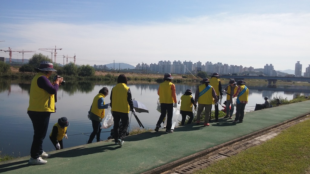 구리시․환경민간단체, 왕숙천 환경보호 캠페인 공조실시 이미지 3 - 본문에 자세한설명을 제공합니다.