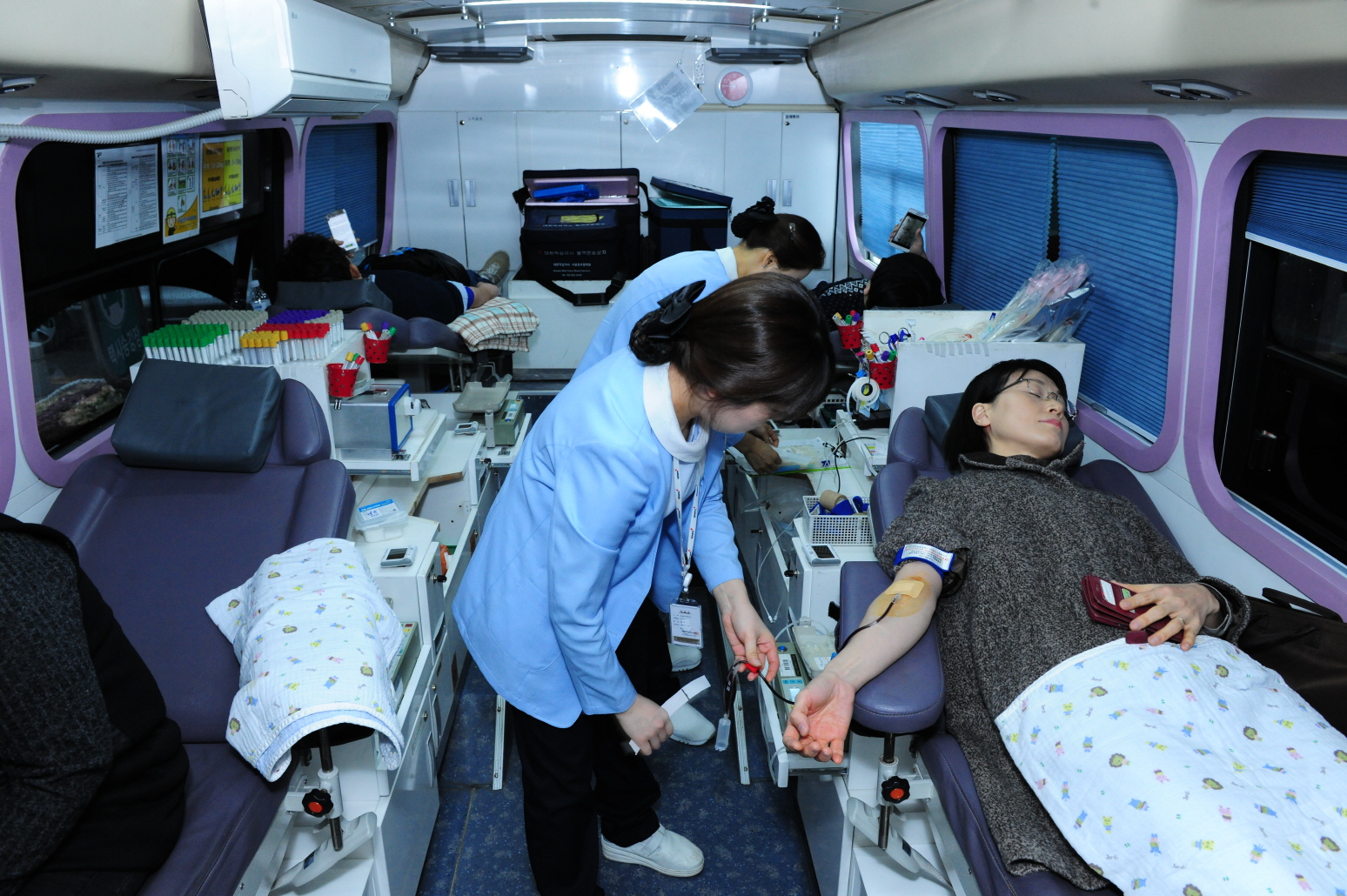 구리시 공직자, 사랑의 헌혈 적극참여 ‘생명나눔 실천’ 이미지 3 - 본문에 자세한설명을 제공합니다.