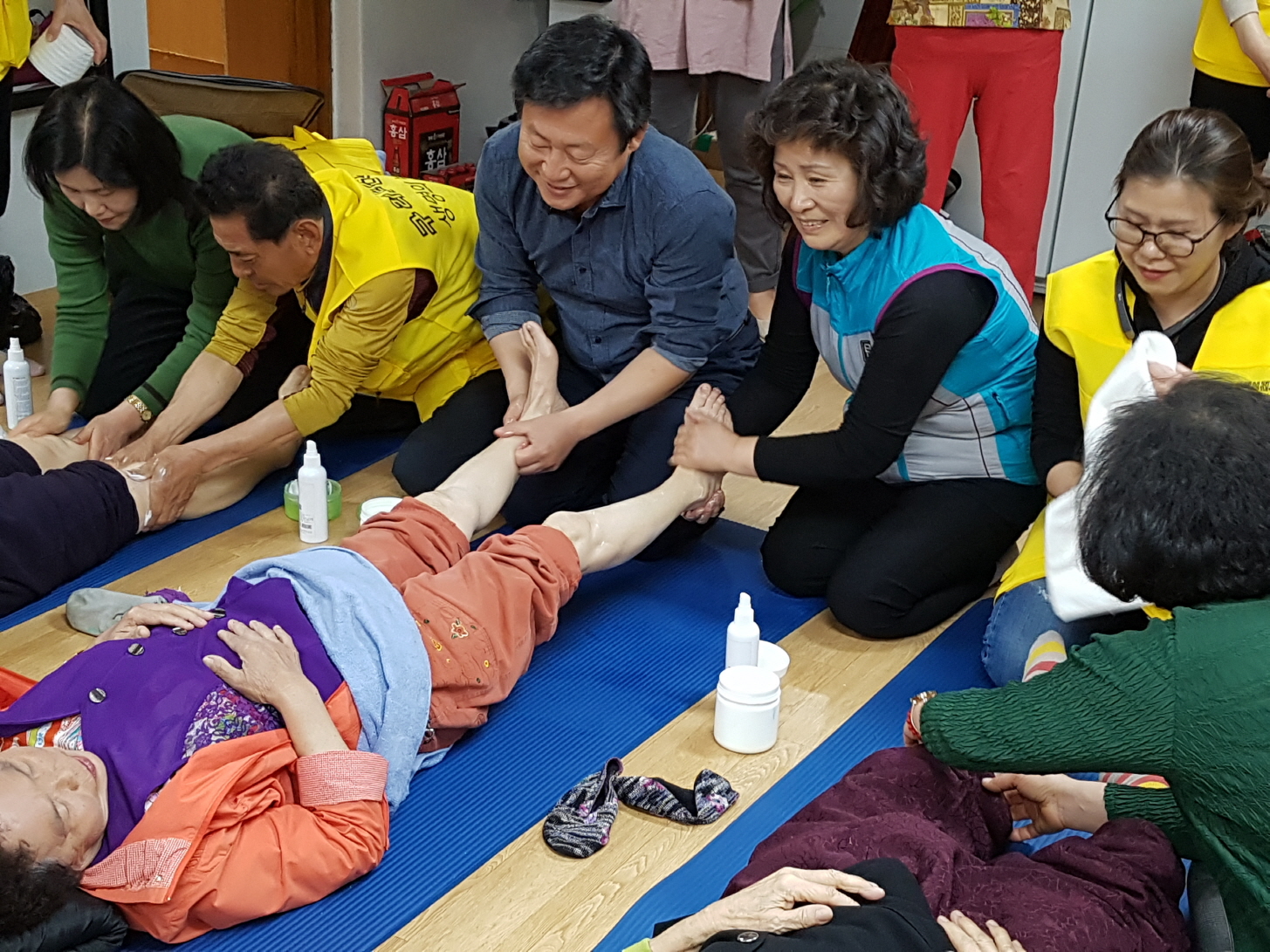 구리시 신규 발관리봉사단 교육 이수 후 시민사랑 실천 이미지 1 - 본문에 자세한설명을 제공합니다.
