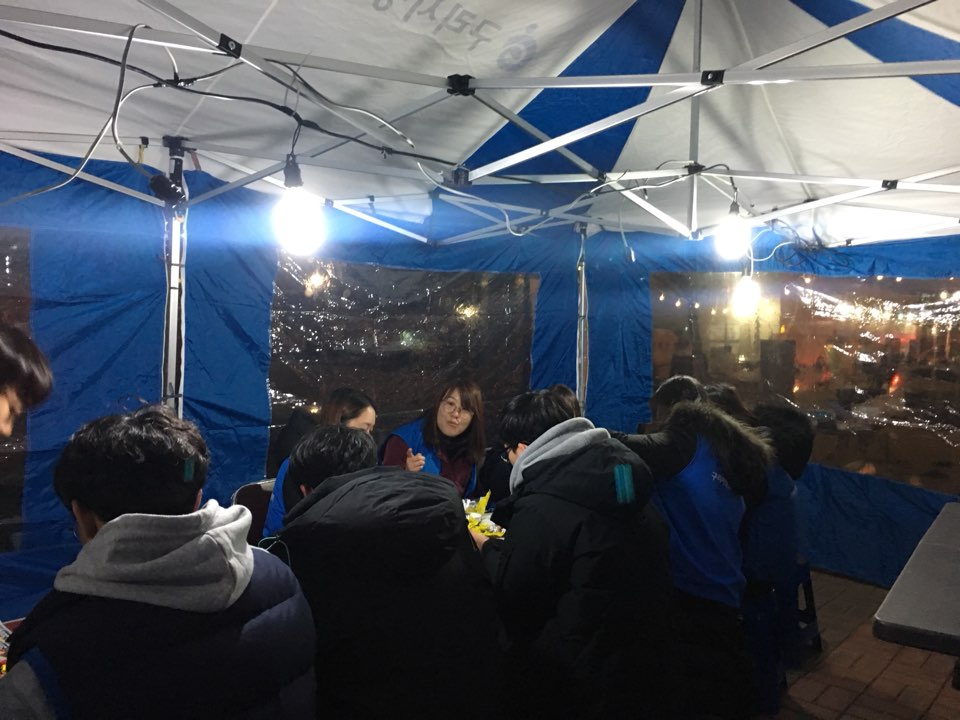 구리시 수능일 ‘찾아가는 거리상담 아웃리치’ 실시 이미지 1 - 본문에 자세한설명을 제공합니다.