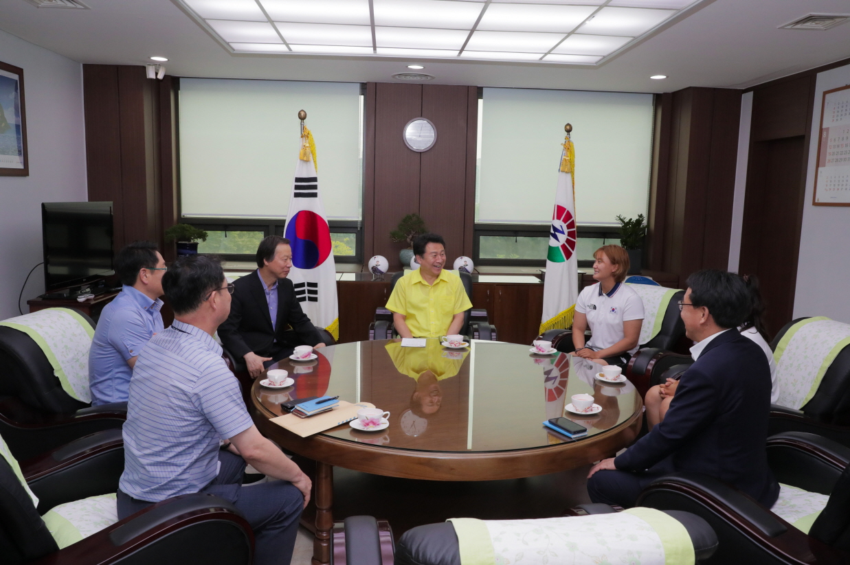 ‘제18회 아시안게임’ 출전 구리시 카누부 격려 이미지 6 - 본문에 자세한설명을 제공합니다.