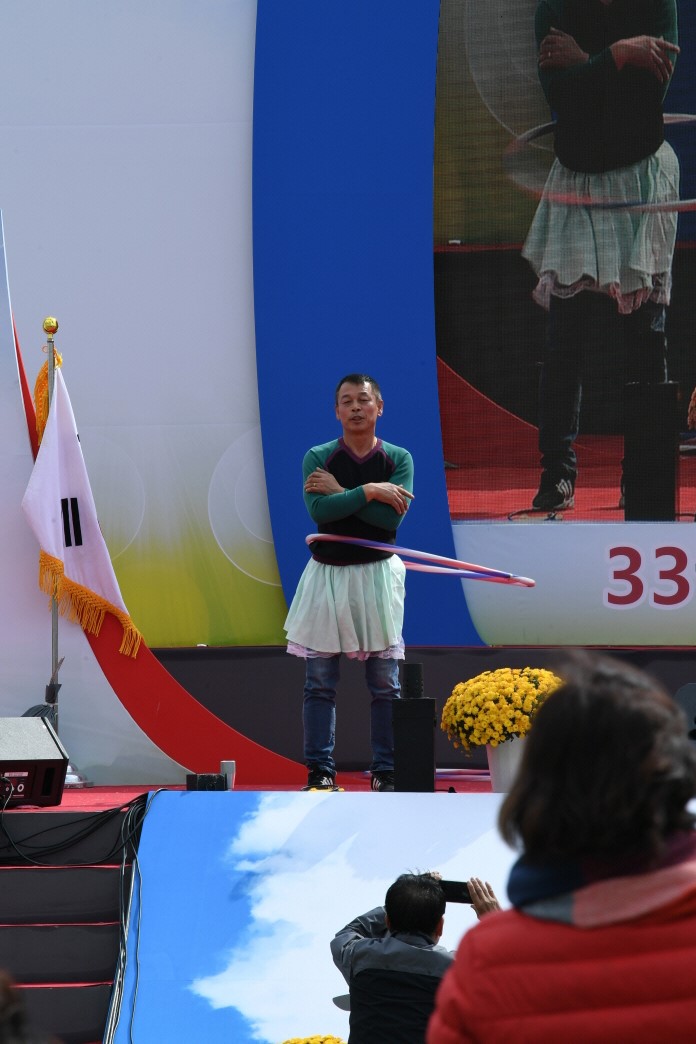 제33회 구리시민의 날(장기자랑) 이미지 49 - 본문에 자세한설명을 제공합니다.