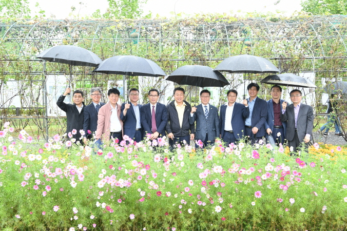 기관장 간담회 및 부스 방문 이미지 21 - 본문에 자세한설명을 제공합니다.