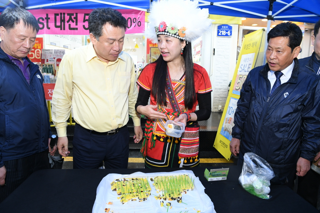 구리전통시장 다문화 음식문화 축제 이미지 17 - 본문에 자세한설명을 제공합니다.