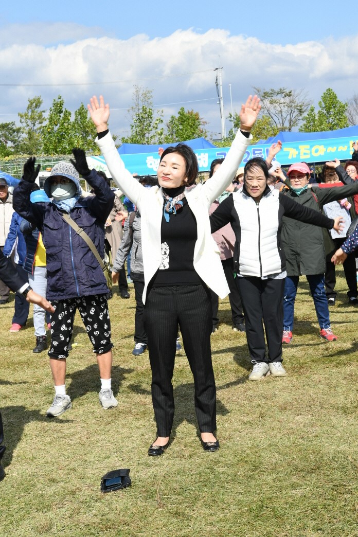 제33회 구리시민의 날(축사 및 걷기대회) 이미지 36 - 본문에 자세한설명을 제공합니다.