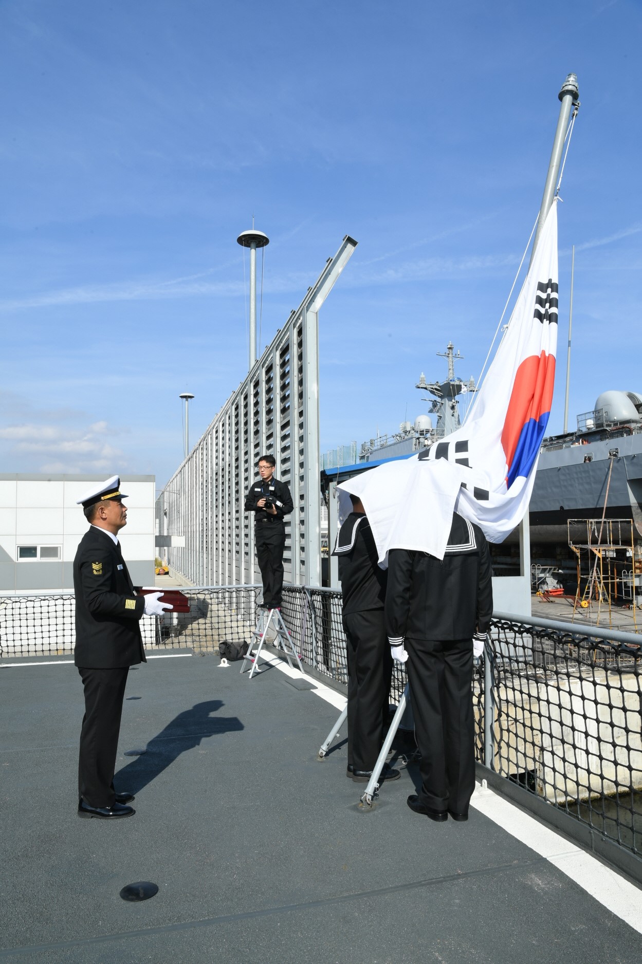구리시-광개토대왕함 Battle Flag 교환식 행사 이미지 51 - 본문에 자세한설명을 제공합니다.