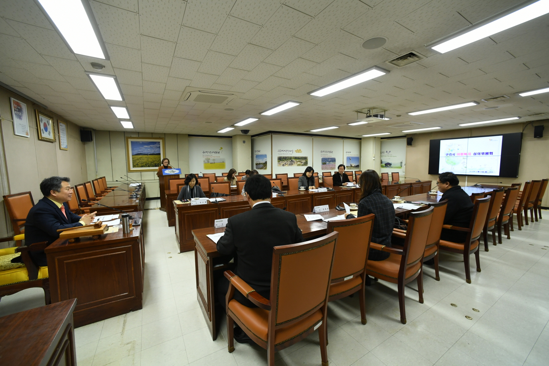 2018 아동복지심의위원회 이미지 1 - 본문에 자세한설명을 제공합니다.