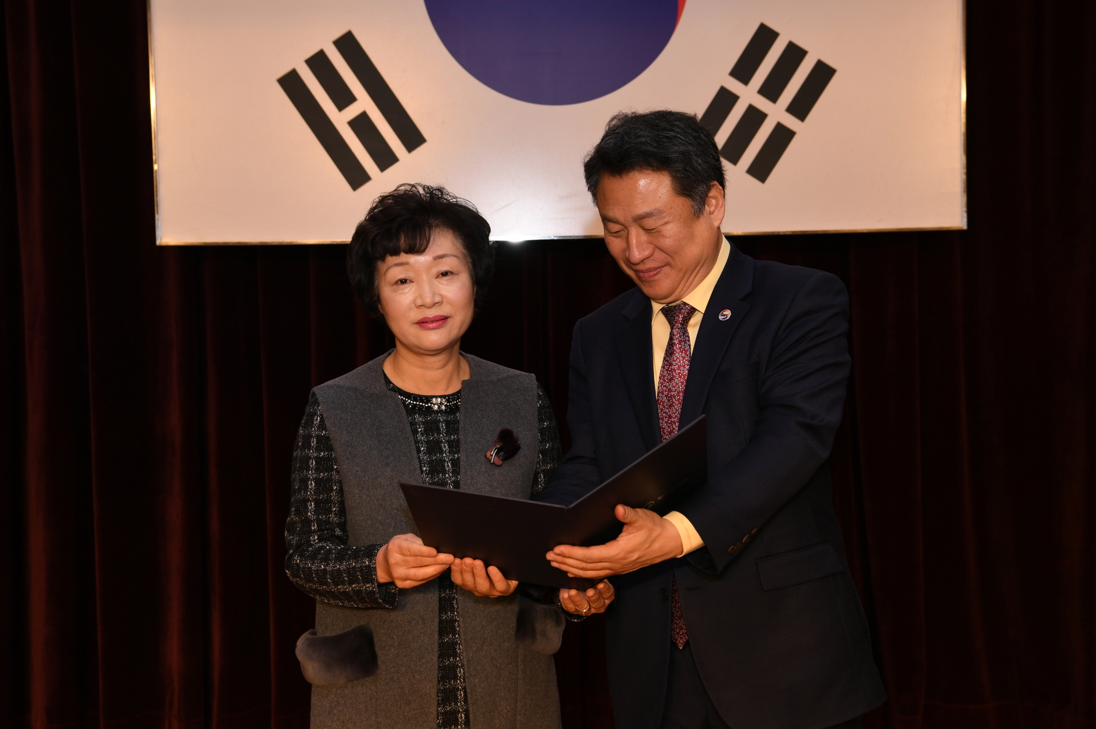 정년퇴임식 이미지 38 - 본문에 자세한설명을 제공합니다.