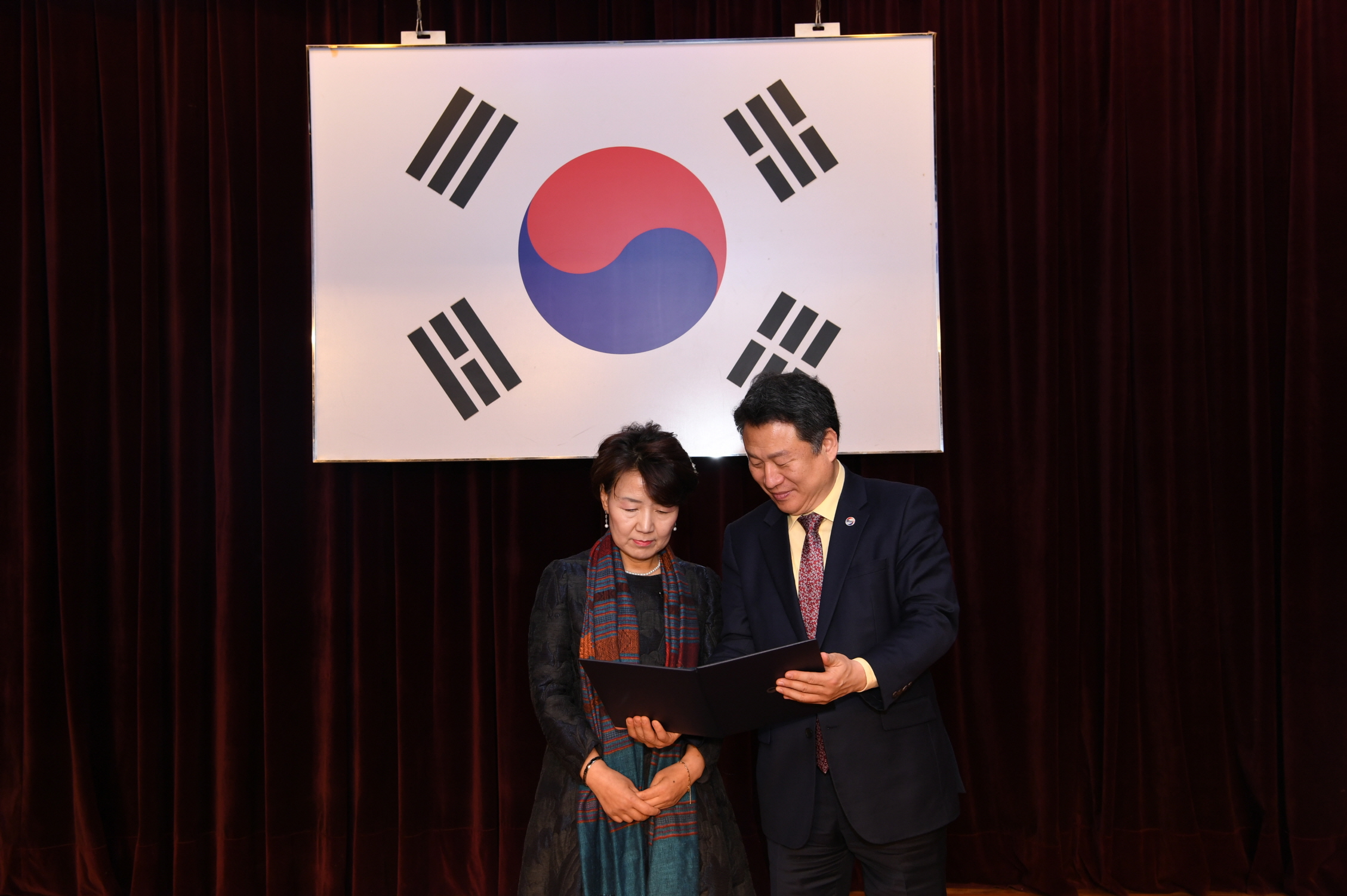 정년퇴임식 이미지 60 - 본문에 자세한설명을 제공합니다.