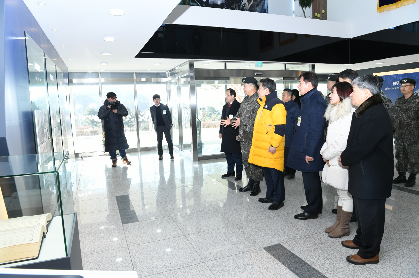 광개토부대 위문 이미지 42 - 본문에 자세한설명을 제공합니다.