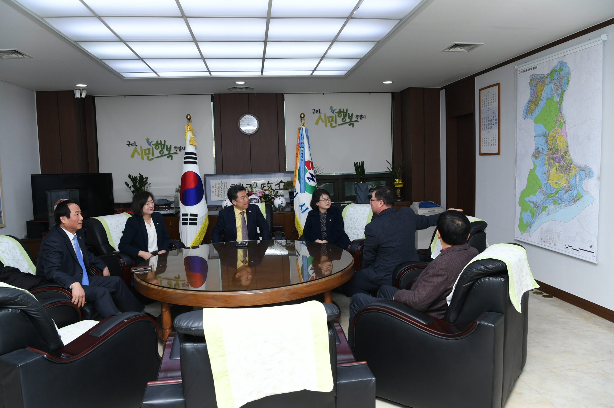 강북도로 관련 구리시-남양주시-경기도 간담회 이미지 3 - 본문에 자세한설명을 제공합니다.