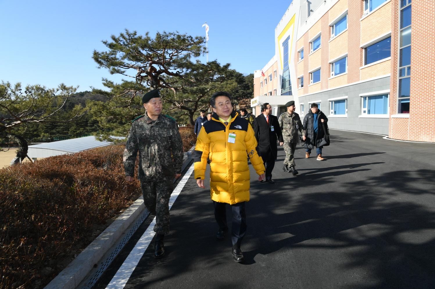 광개토부대 위문 이미지 14 - 본문에 자세한설명을 제공합니다.