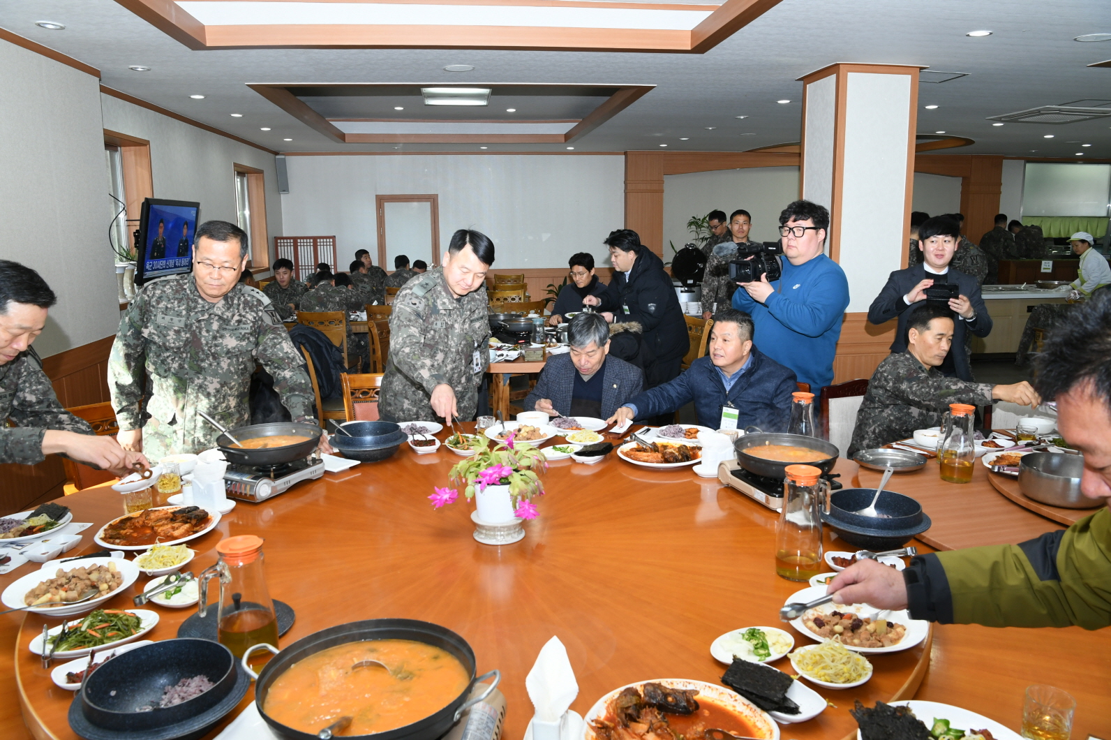 광개토부대 위문 이미지 8 - 본문에 자세한설명을 제공합니다.