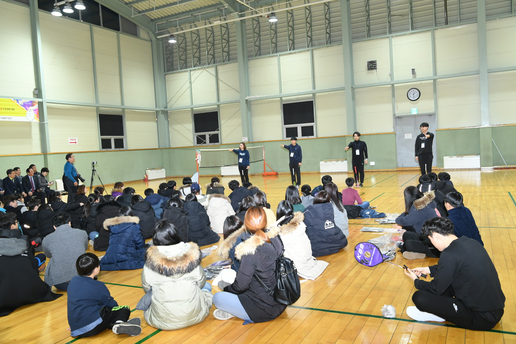 학생배드민턴 무료레슨 교실 입교식 이미지 7 - 본문에 자세한설명을 제공합니다.