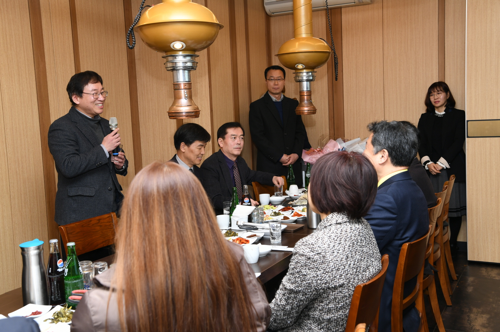 제28,29대 부시장 송환영회 이미지 12 - 본문에 자세한설명을 제공합니다.