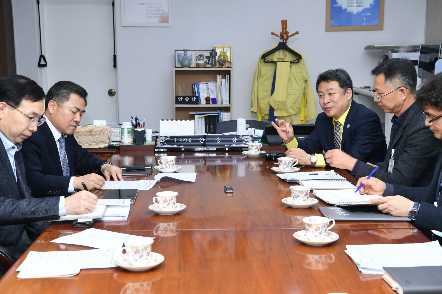 정보통신 관련 회의 이미지 13 - 본문에 자세한설명을 제공합니다.