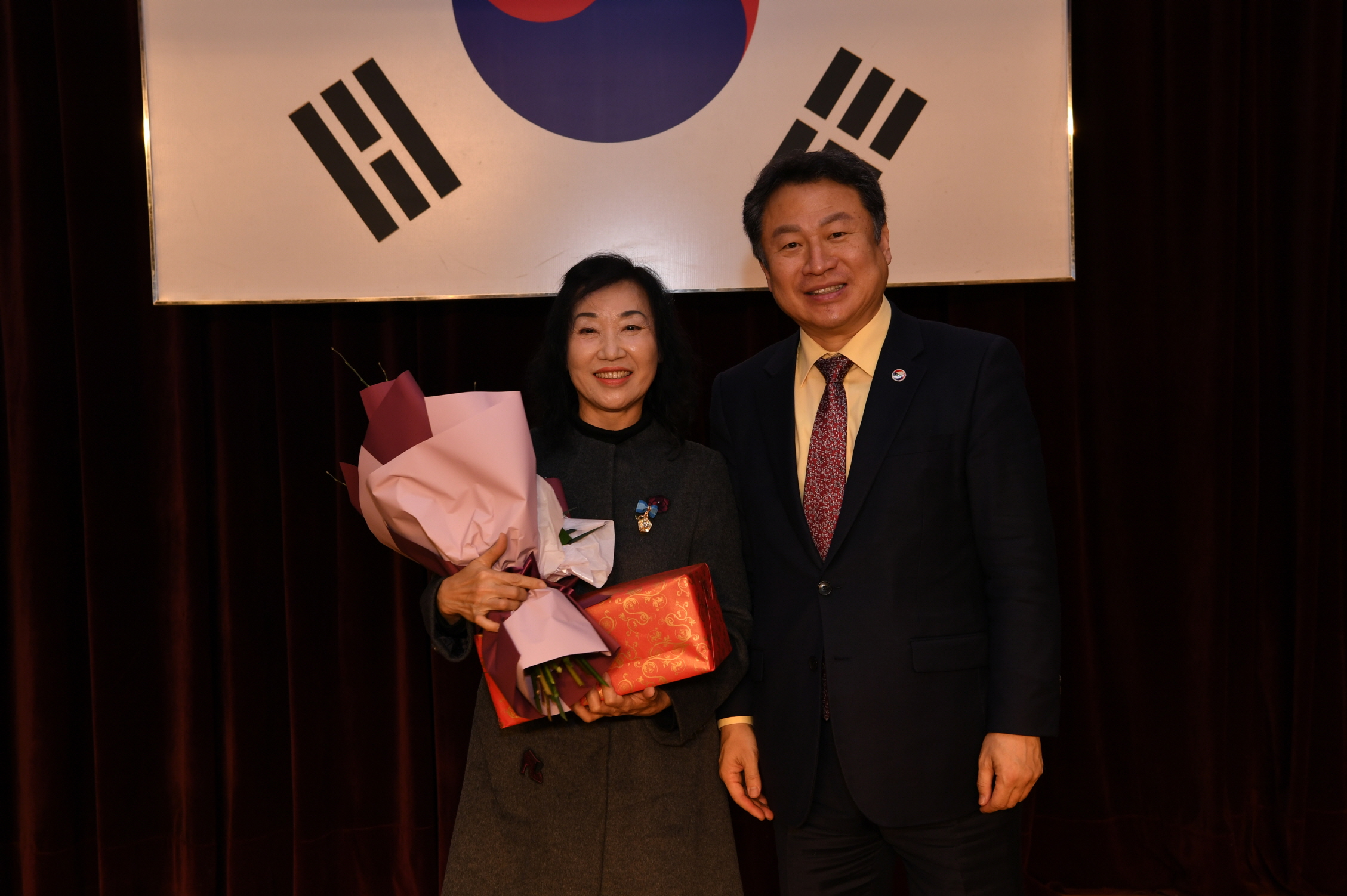 정년퇴임식 이미지 43 - 본문에 자세한설명을 제공합니다.