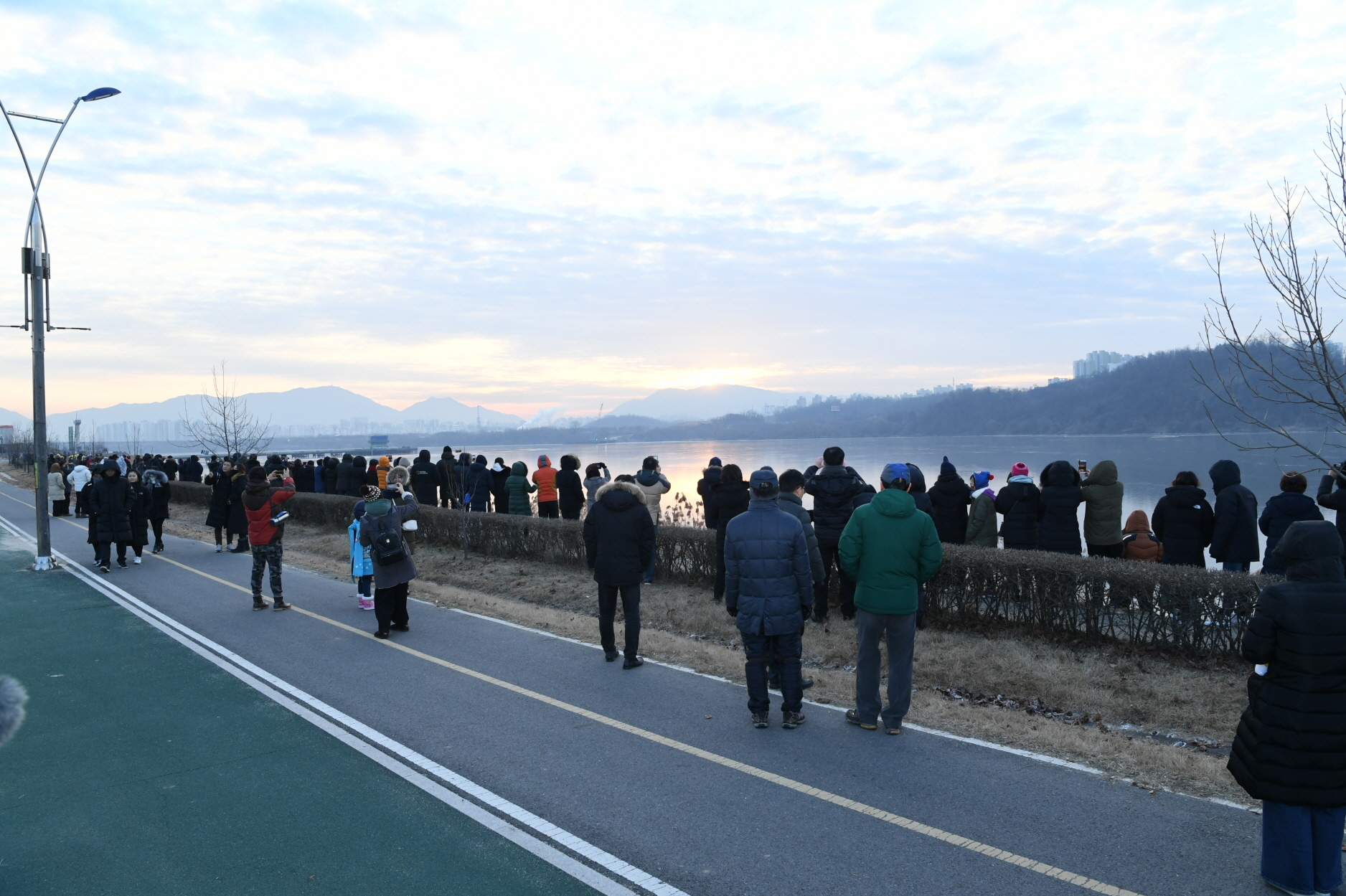 2019 새해 해맞이 행사 이미지 25 - 본문에 자세한설명을 제공합니다.