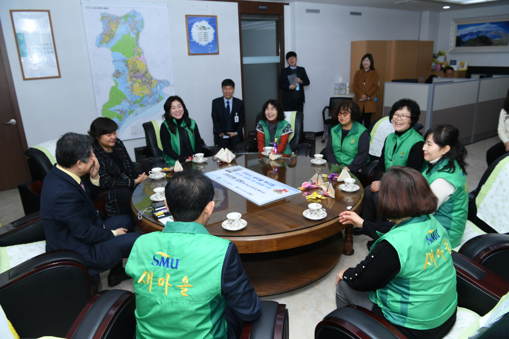 새마을부녀회 복조리 전달 이미지 4 - 본문에 자세한설명을 제공합니다.