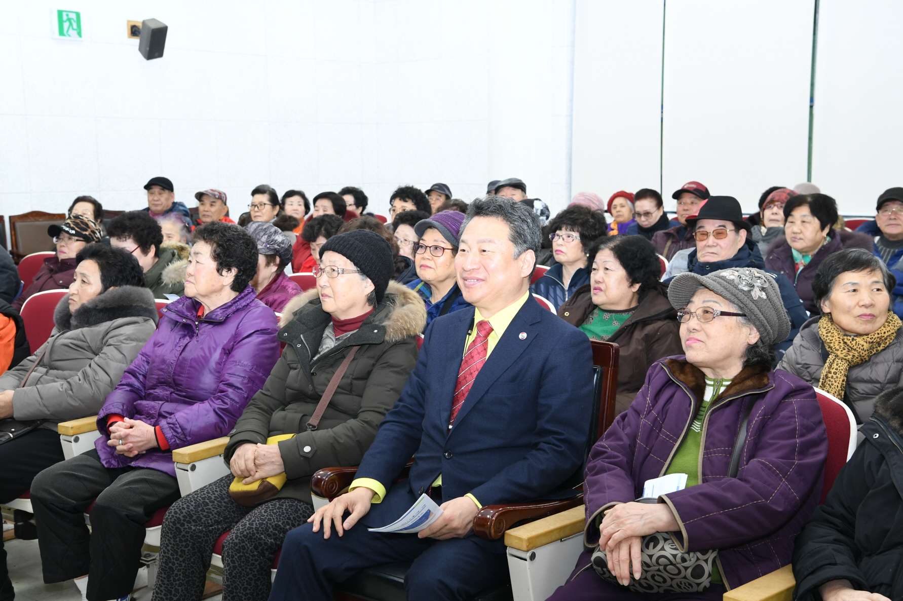 취약계층 홀몸어르신을 위한 자선음악회 이미지 24 - 본문에 자세한설명을 제공합니다.