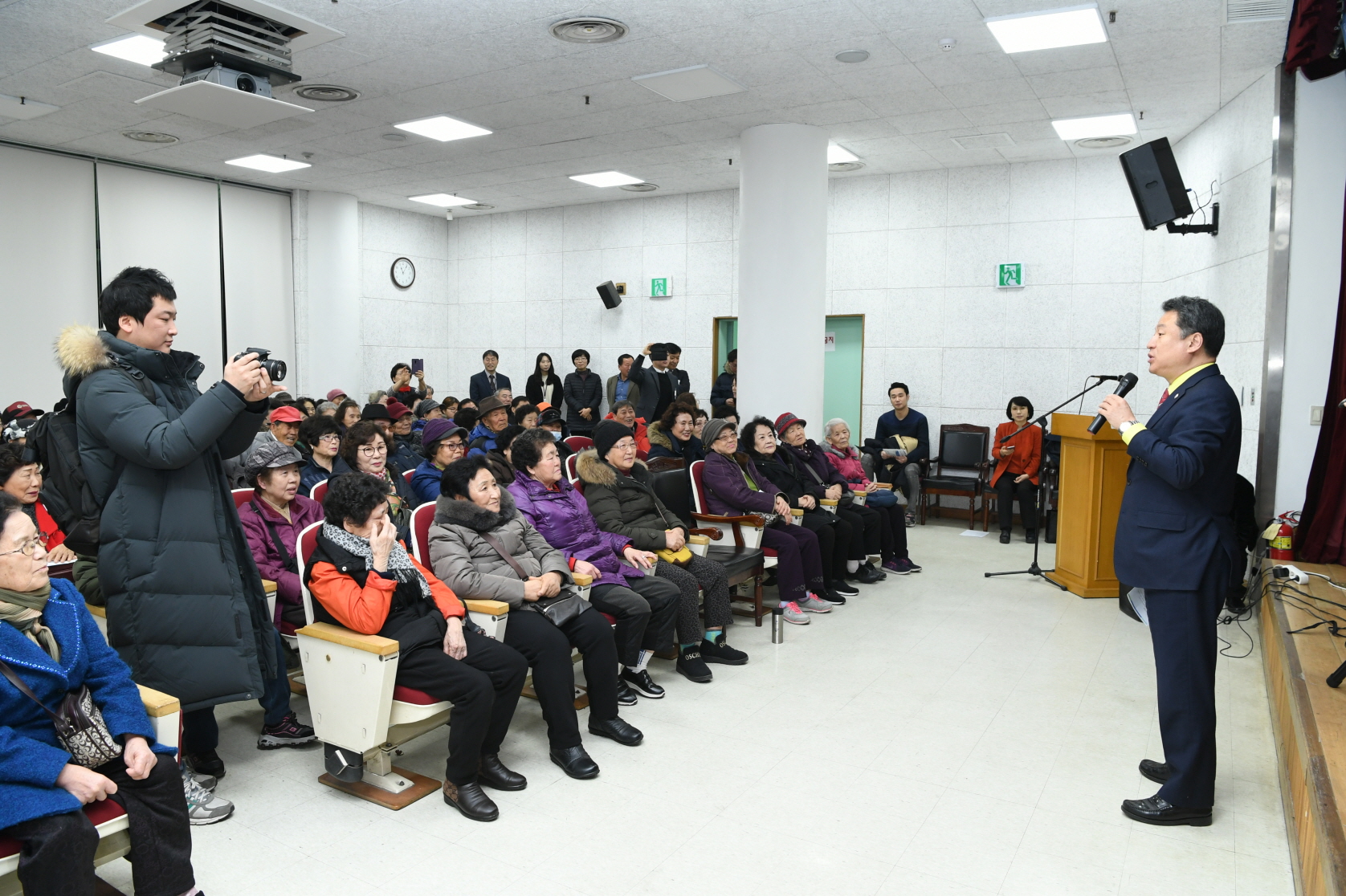 취약계층 홀몸어르신을 위한 자선음악회 이미지 15 - 본문에 자세한설명을 제공합니다.